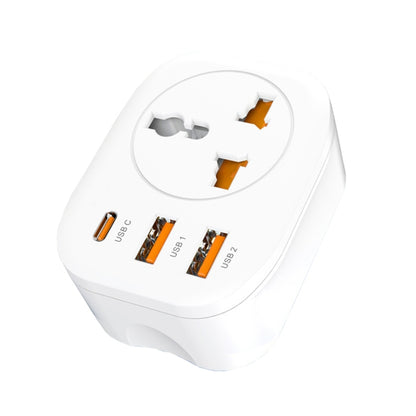 Universal Converter Plug 2USB+Type-C Smart Converter Socket UK Plug(White) - Plug Adaptor by buy2fix | Online Shopping UK | buy2fix